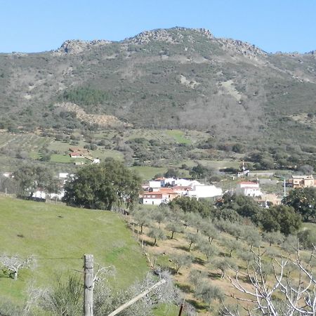 Apartamentos Rurales En Plena Sierra La Calera Luaran gambar