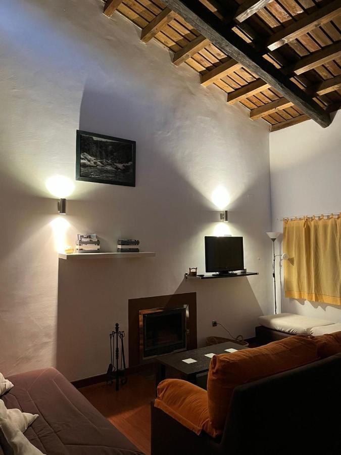 Apartamentos Rurales En Plena Sierra La Calera Luaran gambar