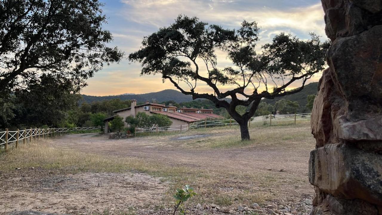 Apartamentos Rurales En Plena Sierra La Calera Luaran gambar