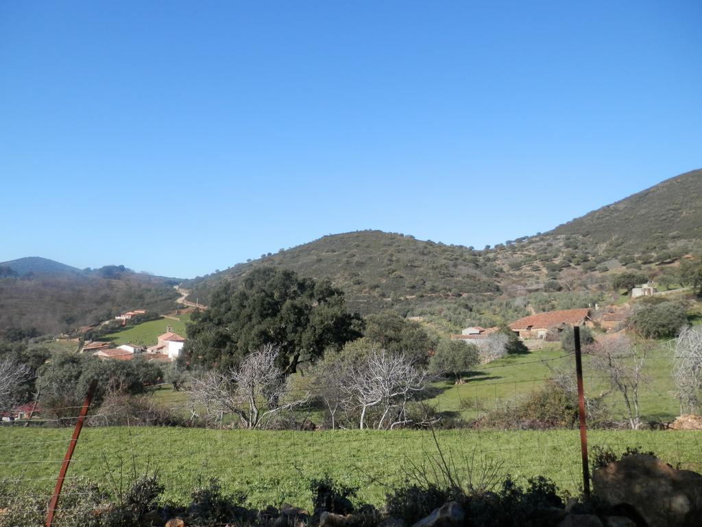 Apartamentos Rurales En Plena Sierra La Calera Luaran gambar
